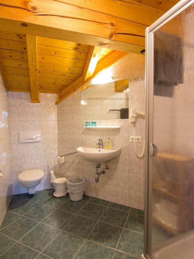 Gaestehaus Brigitte Radstadt Bagian luar foto